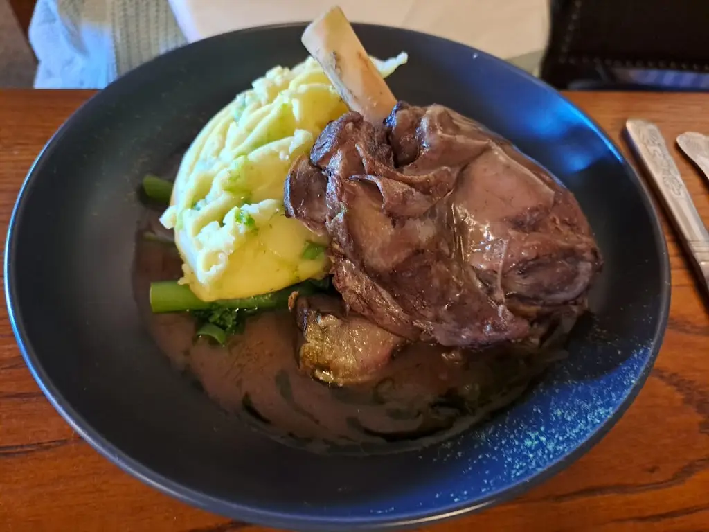 Menu_Crown and Anchor, Hereford_Lugwardine_image_6