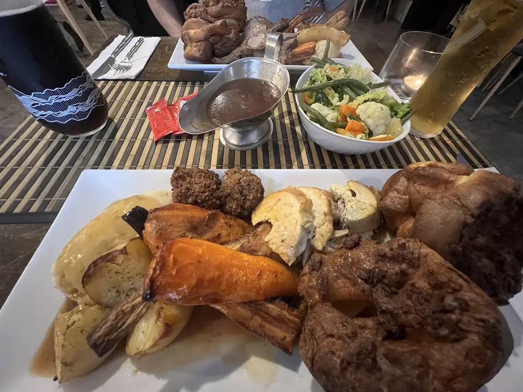 Premium Inflatables Bouncy Castle Hire_The Catchpenny_Luddenden Foot_review