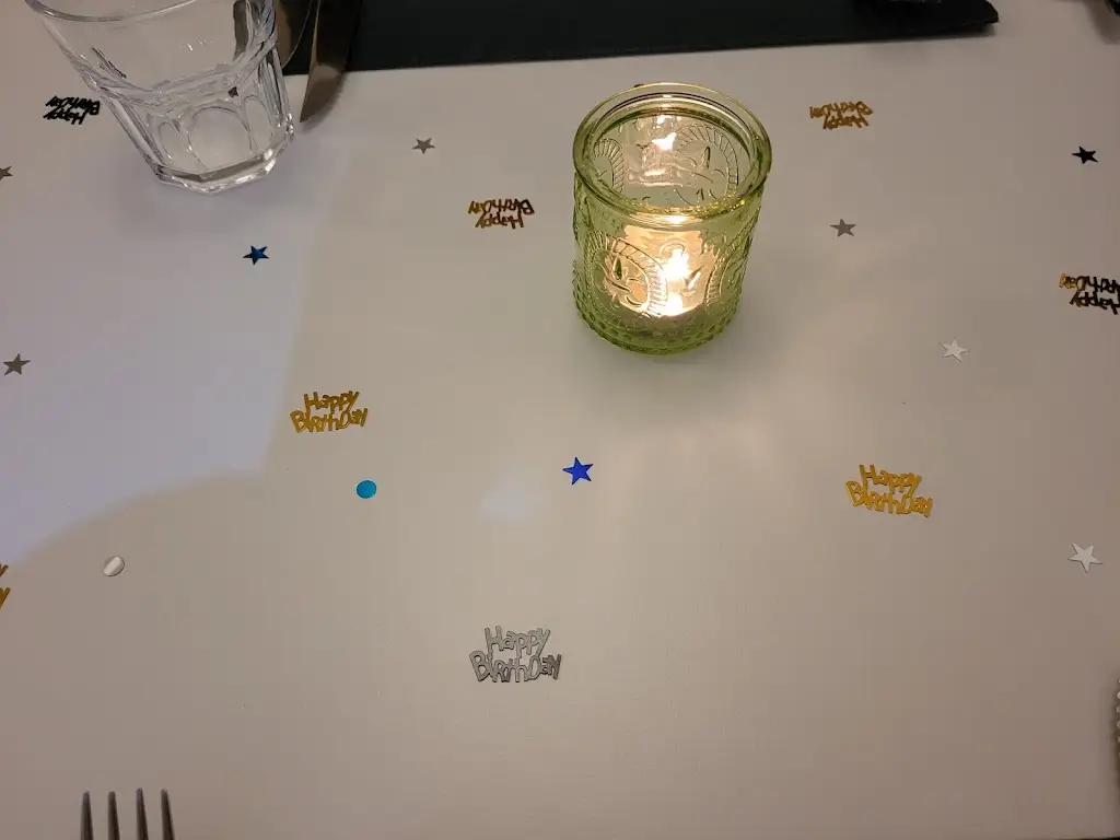 Eliz H_Restormel Kitchen_Lostwithiel_review