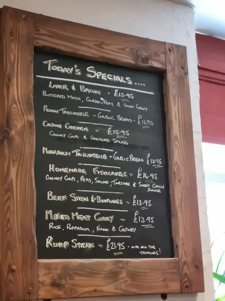 Gill Rawlinson_Royal Oak Inn_Lostwithiel_review