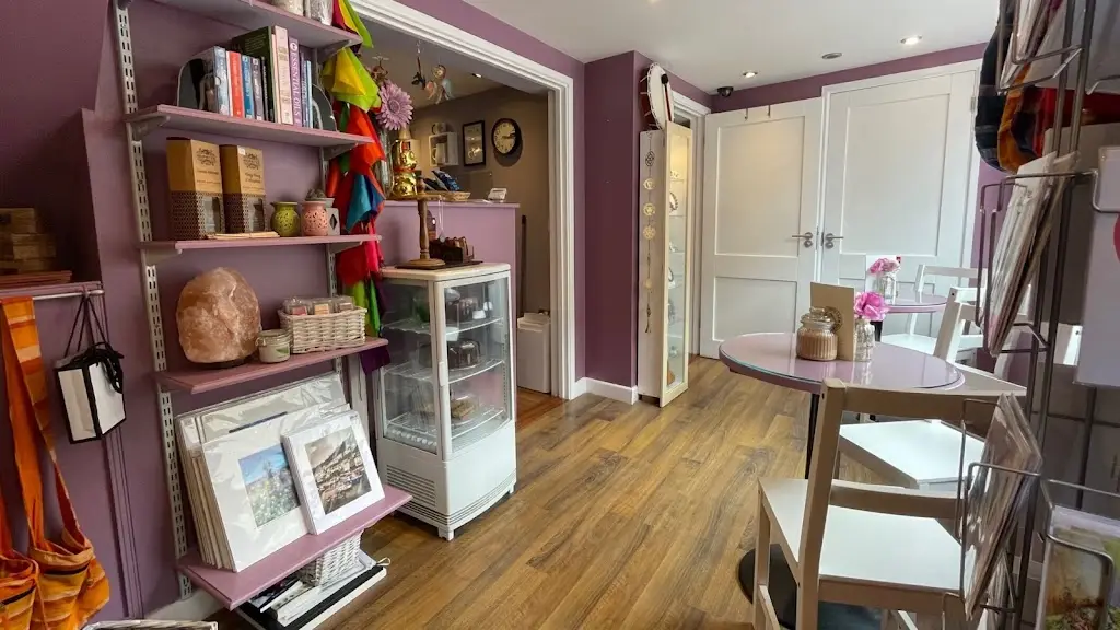 White Light Crystals And Coffee ristorante a Lostwithiel