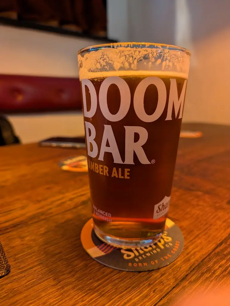 David Munro_Ye Olde Salutation Inn_Looe_review