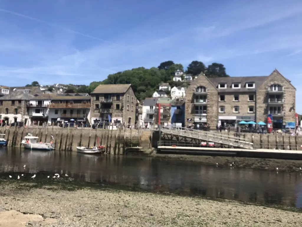 The Lookout_Looe_slider_image_3