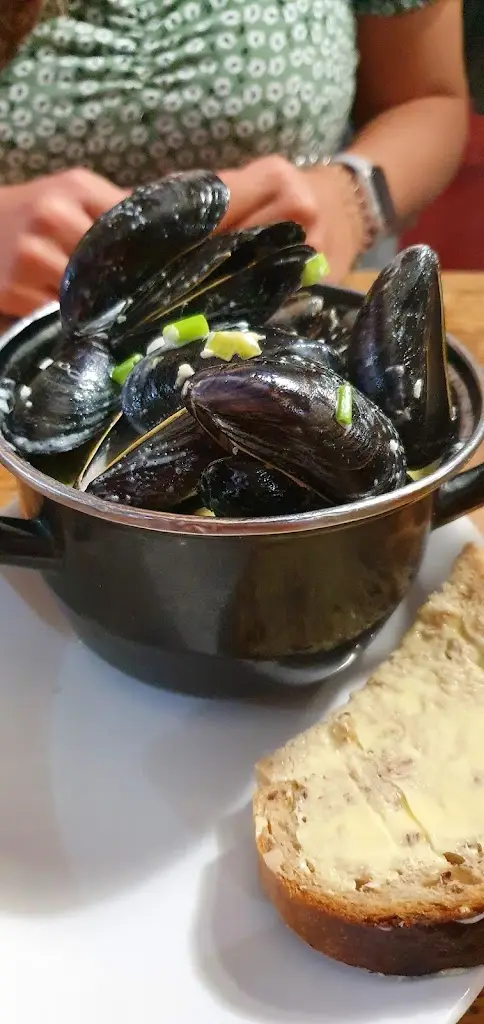 Menu_The Coddy Shack_Looe_image_9