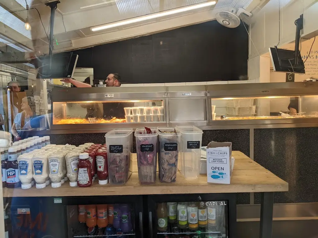 The Coddy Shack_Looe_slider_image_1