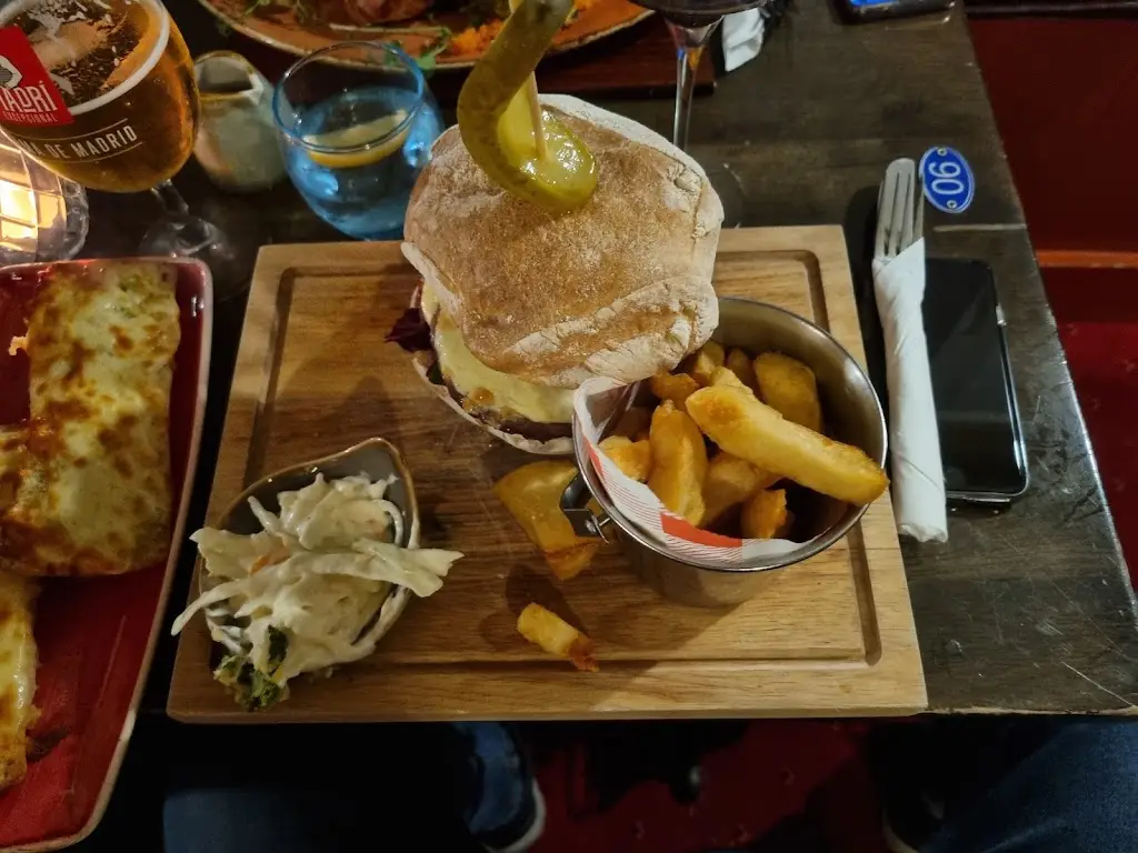 Menu_The Three Pilchards_Looe_image_7