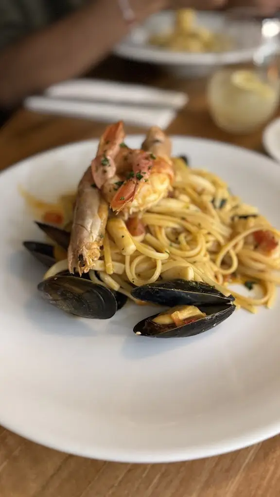 Kajals Healthy Kitchen_Villaggio Restaurant 🇮🇹_Barnet_review