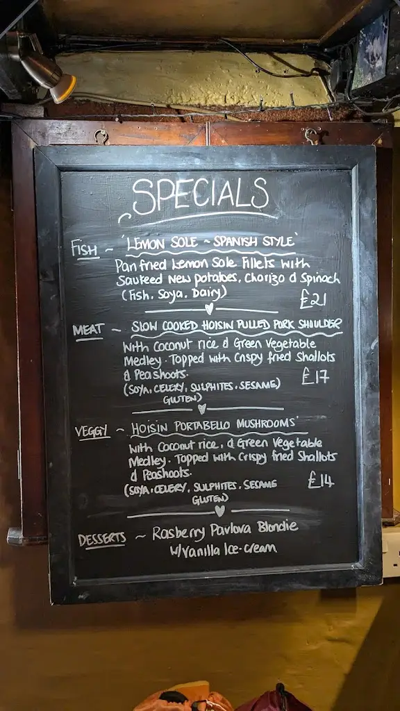 Menu_Blue Peter Inn_Looe_image_4