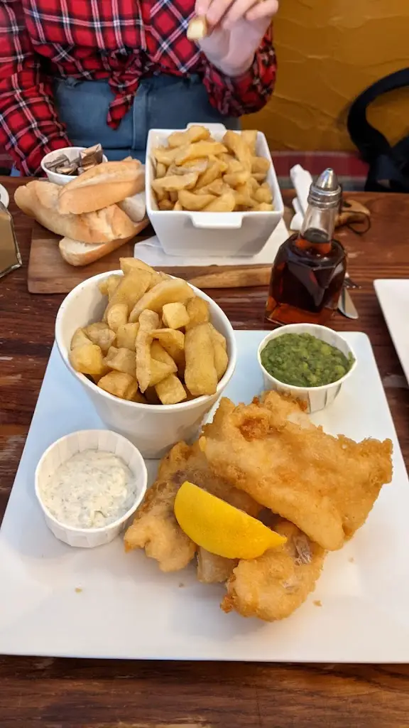 Menu_Blue Peter Inn_Looe_image_8