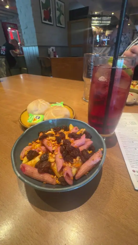 Dominic Wicks_Harvester Potters Kiln Lowestoft_Lowestoft_review