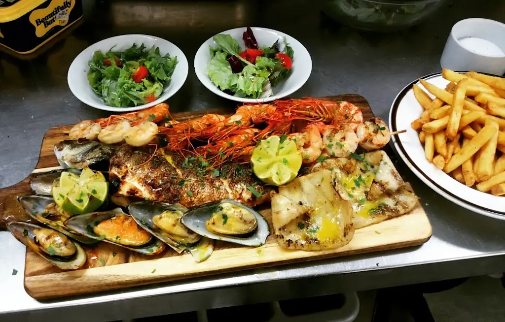 Menu_Pinch of Salt Restaurant_Barnet_immagine_5