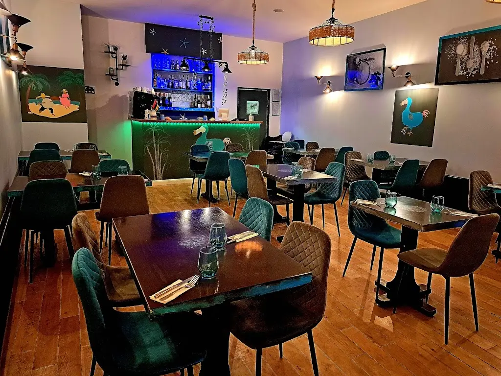 Pinch of Salt Restaurant_Barnet_slider_image_1