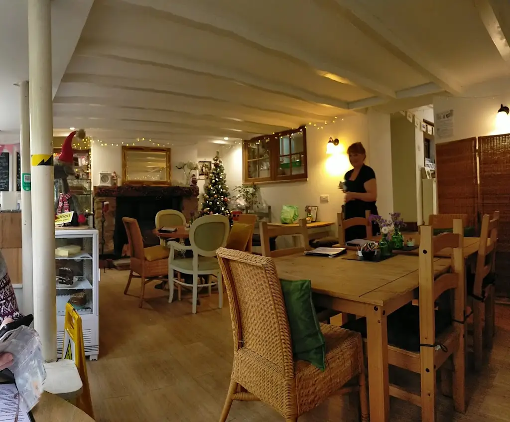 Maureen Medlow_Cafe Vanille of Lydbrook_Lydbrook_recensione