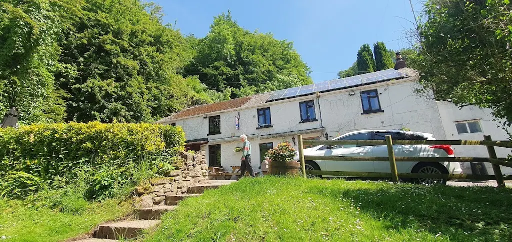 Tom Price_Royal Spring_Lydbrook_review