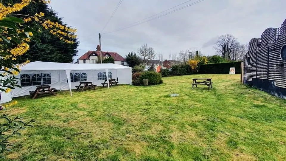 THE FOX ON THE HILL_Lower Kingswood_slider_image_2