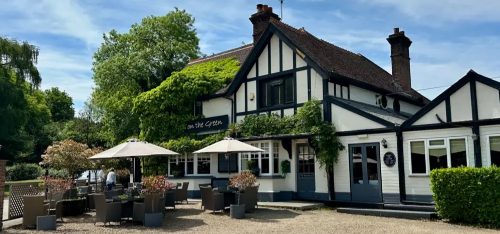 Viv Bryce_Inn on the Green_Lower Kingswood_review