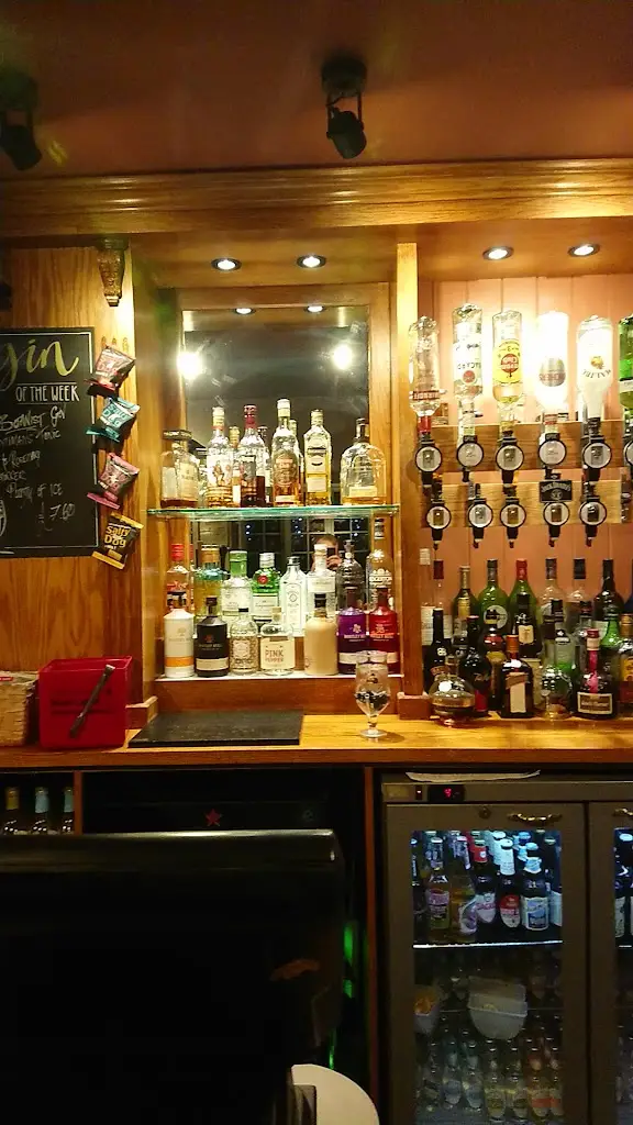 The Blue Ball_Lower Kingswood_slider_image_2