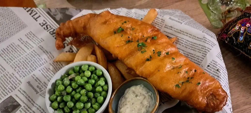 The Queens_Ludlow_slider_image_3