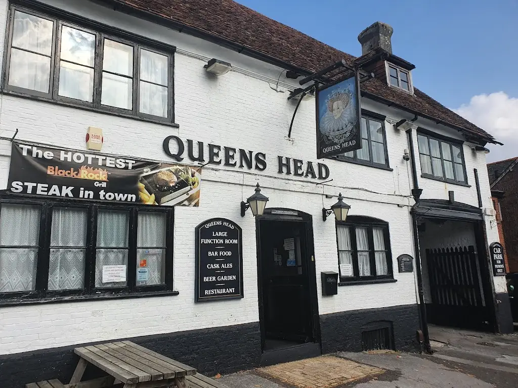 The Queens Head ristorante a Ludgershall