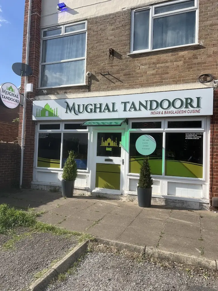 Mughal Tandoori Restaurant_Ludgershall_slider_image_1