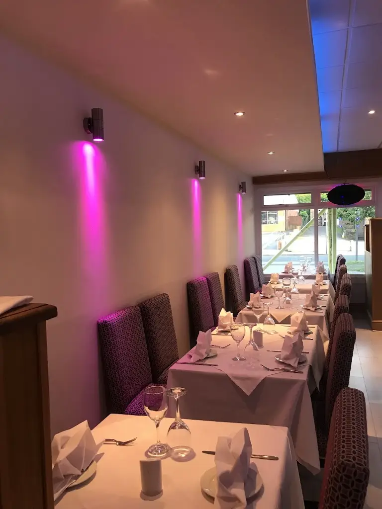 Mughal Tandoori Restaurant_Ludgershall_slider_image_3