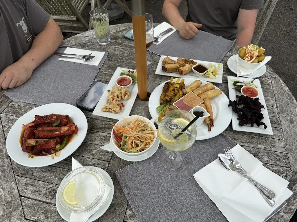 Steph Sharpe_The Fox Inn_Ludgershall_review