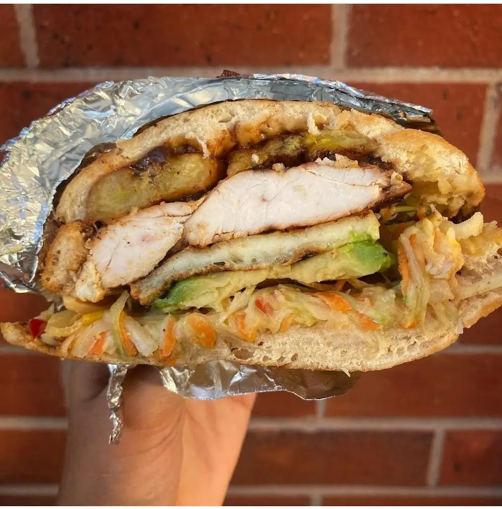 Anca D_Jiggaz Grill_Ludgershall_review