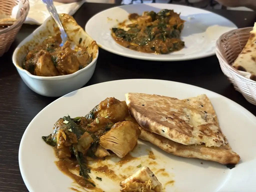 Namaste Gurkha (Tidworth)_Ludgershall_slider_image_2