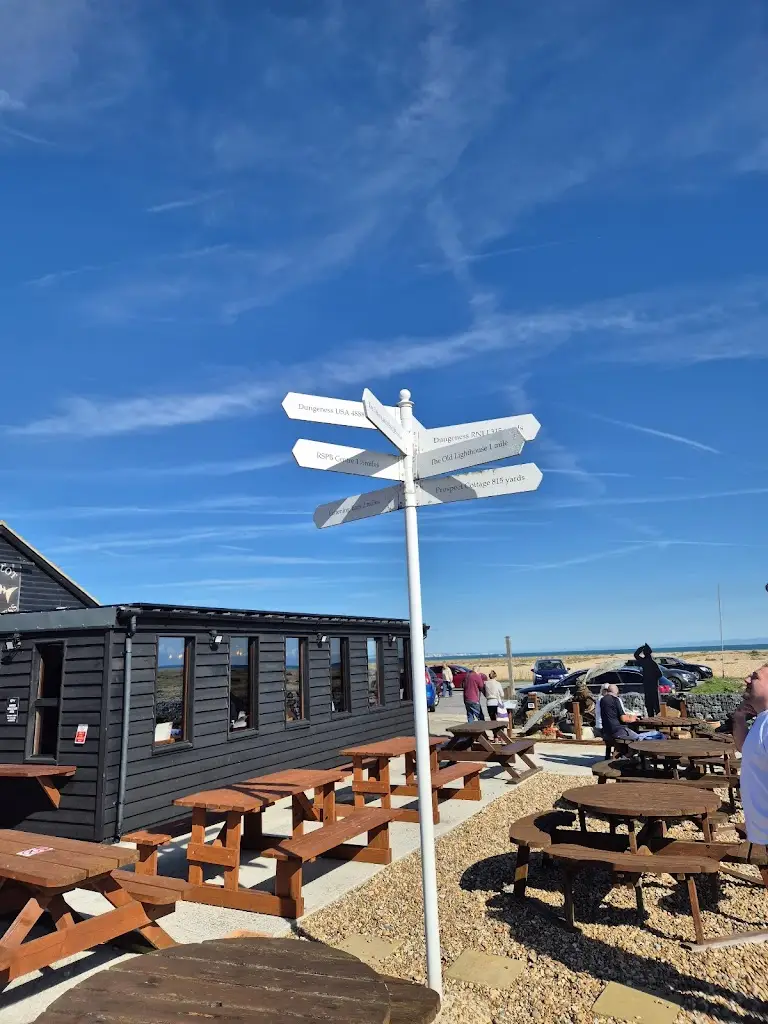 Sarah Engeham_The Pilot Inn_Lydd_recensione