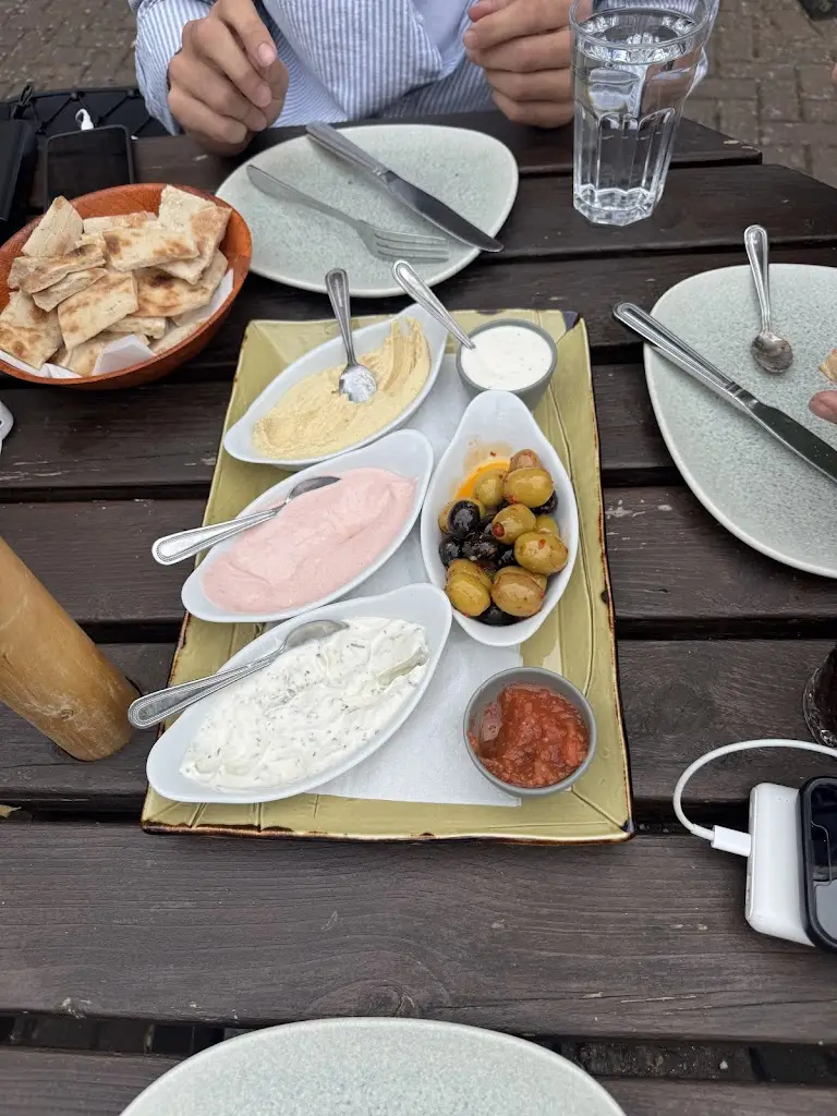 Ali_Studio Kitchen_Abbots Langley_review