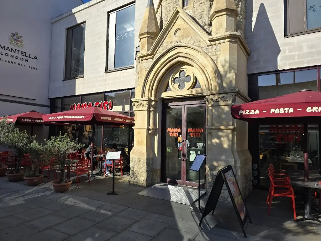 Mama Fifi_Barnet_slider_image_3