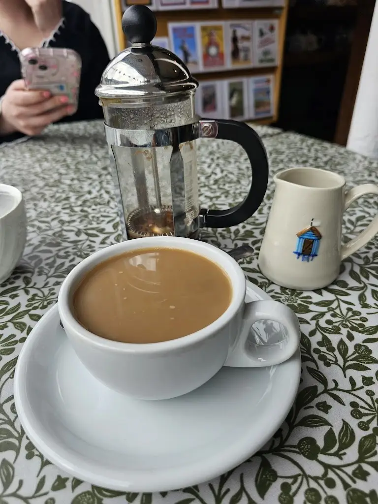 Hunter G. Carswell_Brew at 32_Lydd_review