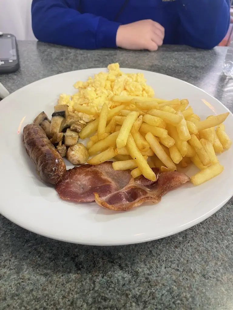 Nikki D’s_Lydd_slider_image_2