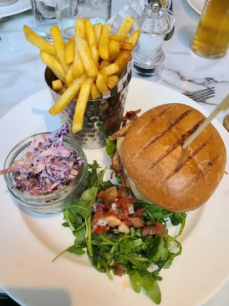 new Palm Bar and Restaurant_Lydiard Millicent_slider_image_3