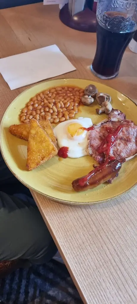 Menu_Woodlands Edge_Lydiard Millicent_image_8