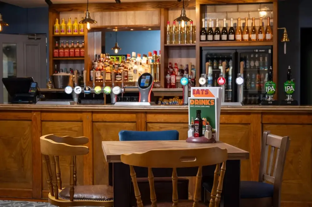 Woodlands Edge_Lydiard Millicent_slider_image_1