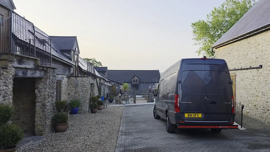 Cranberries Hideaway_Lyme Regis_slider_image_2