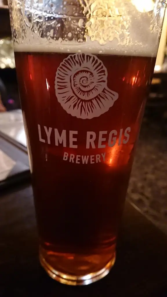 Menu_The Royal Lion_Lyme Regis_image_8