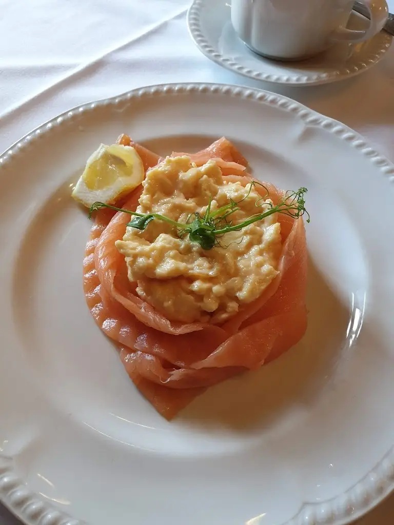 Menu_The Royal Lion_Lyme Regis_image_9