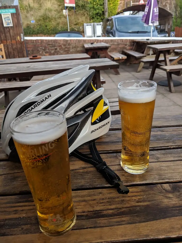 Menu_The Swan Inn_Lympstone_image_3