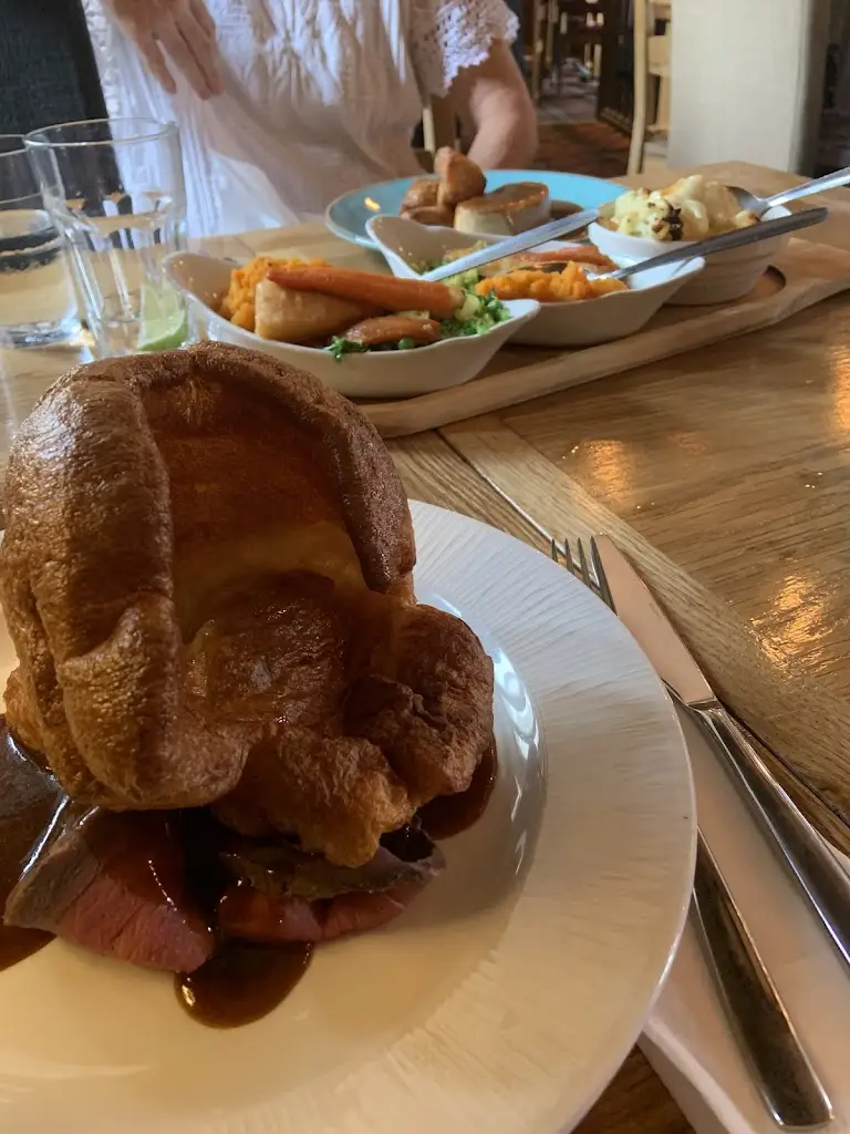 Menu_The Swan Inn_Lympstone_image_6