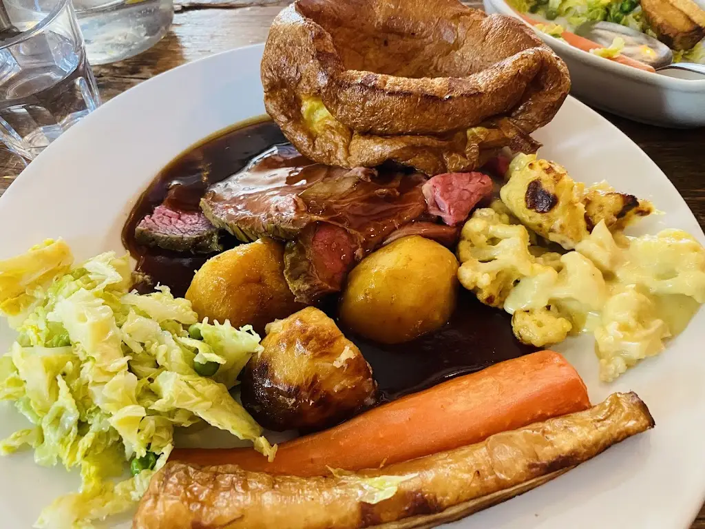 Nikki Richards_The Swan Inn_Lympstone_review