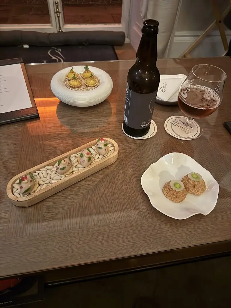 Harry Poore_Michael Caines Restaurant at Lympstone Manor_Lympstone_review