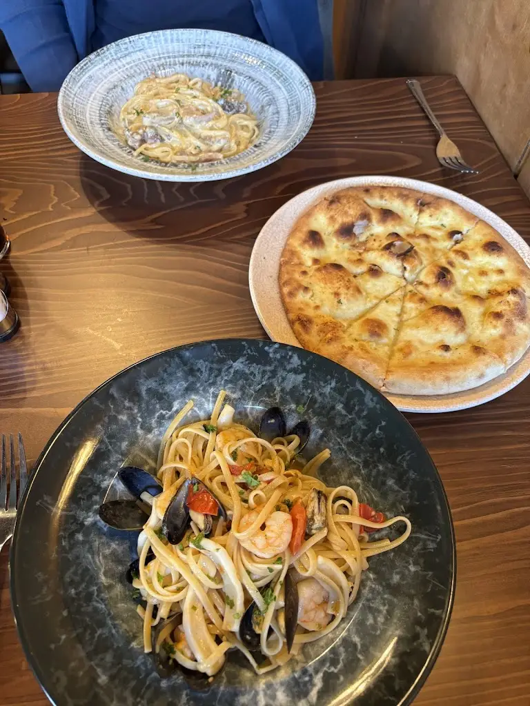 sophie brannan_Sanremo Italian Restaurant Lydney_Lydney_review