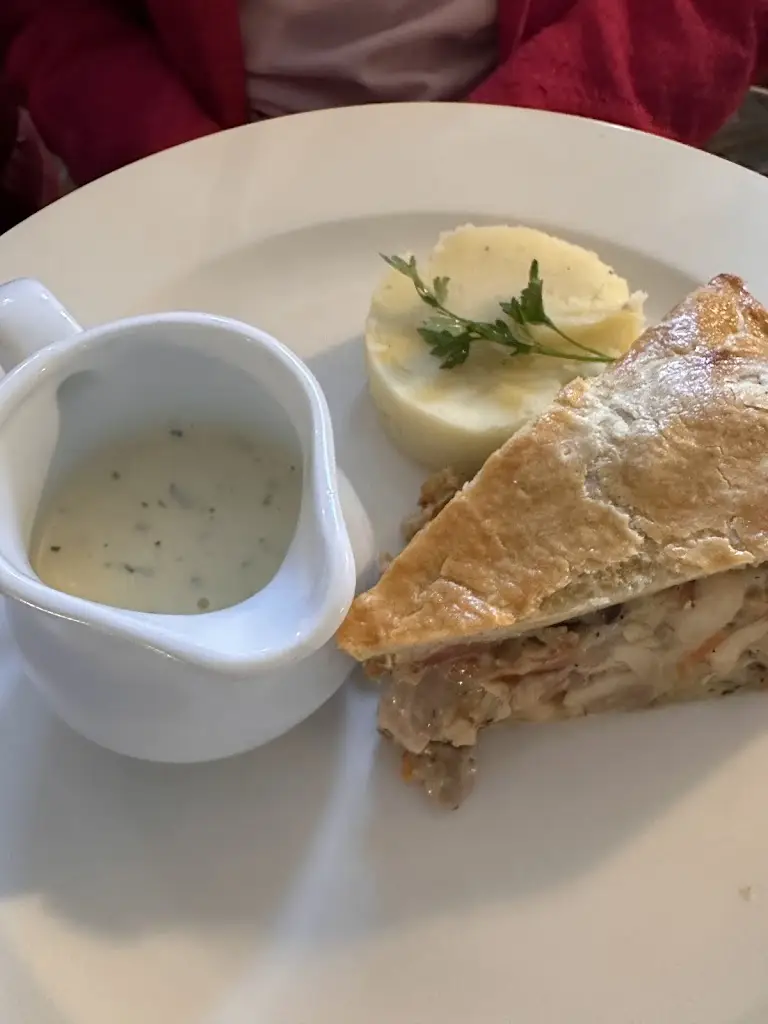 Menu_The Ugly Duckling_Lydney_image_8