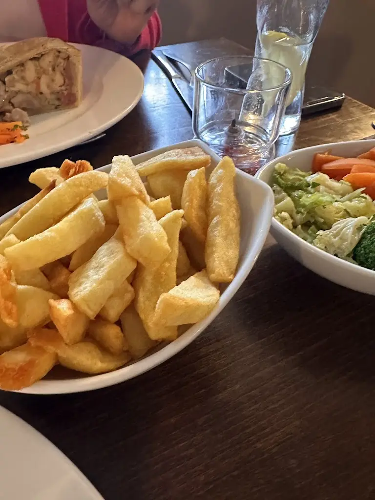 Menu_The Ugly Duckling_Lydney_image_9