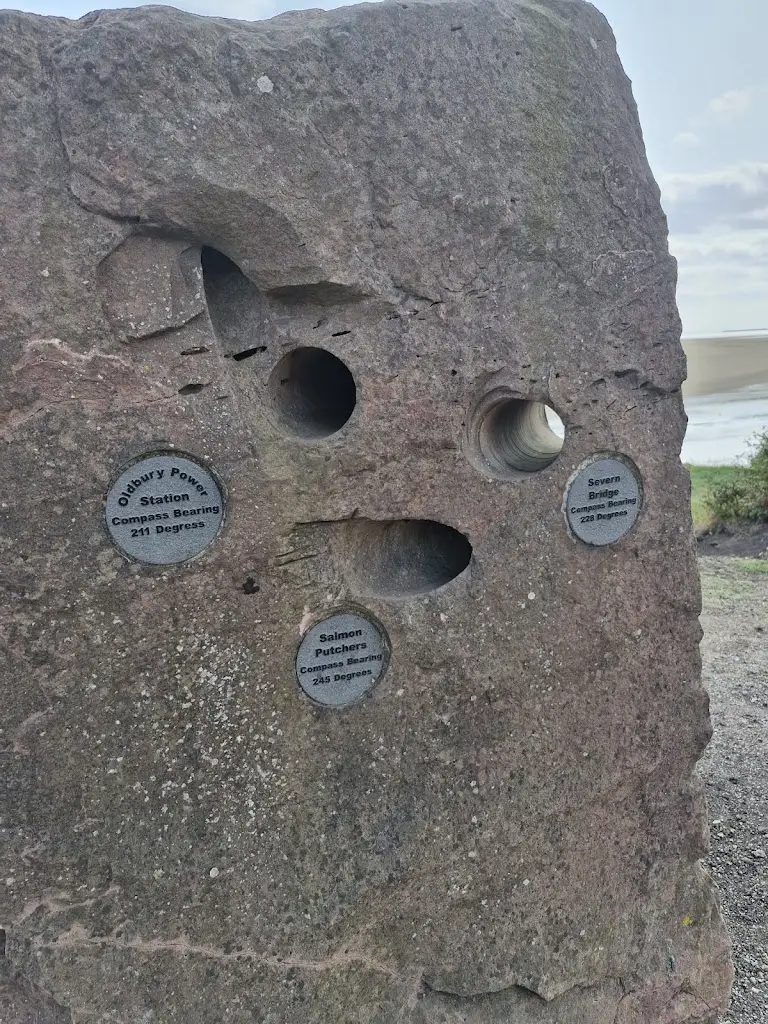 John Russell_Hips Harbourside_Lydney_review