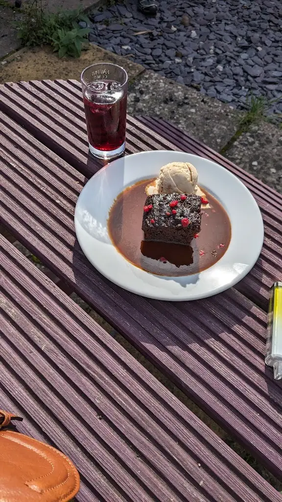 Menu_Chequers Inn_Lytchett Matravers_image_6