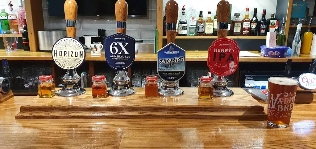 Menu_The Mallard_Lyneham_image_2