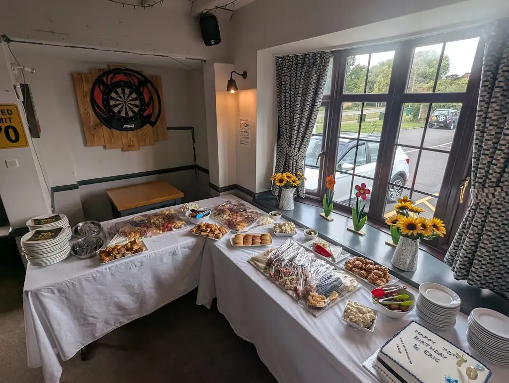 The Mallard_Lyneham_slider_image_1